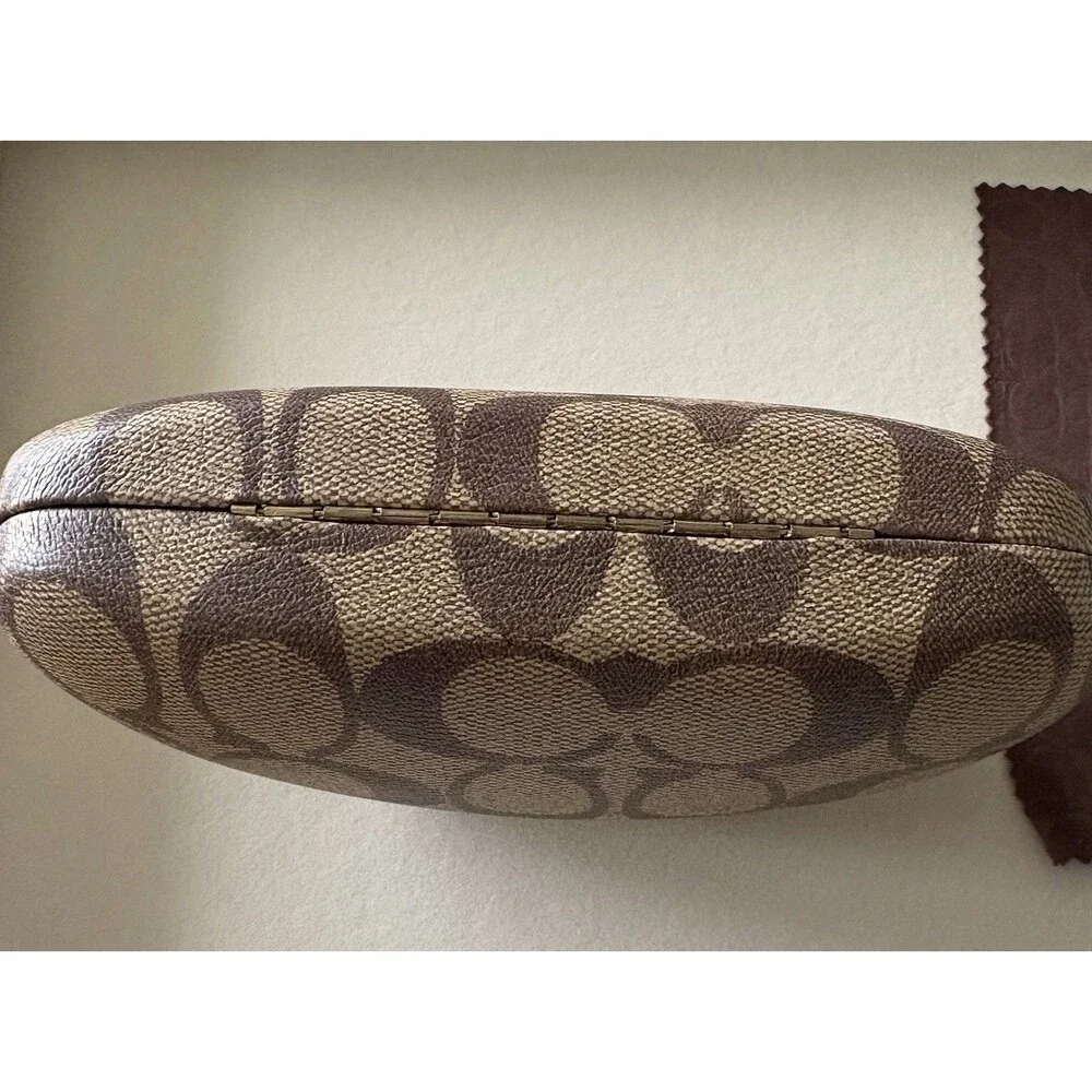 Coach Brown Monogram Hard Clamshell Fashion Sun Eye Glasses Case Cleaning Cloth